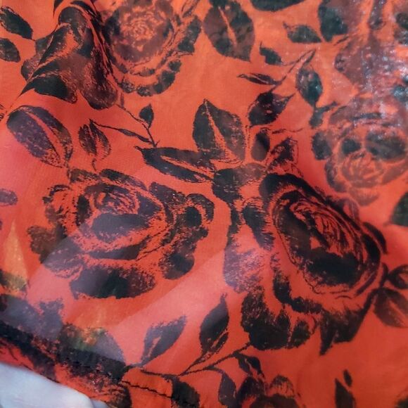 Sheer Top, Ombre, Red, black, white, small - Picture 4 of 4